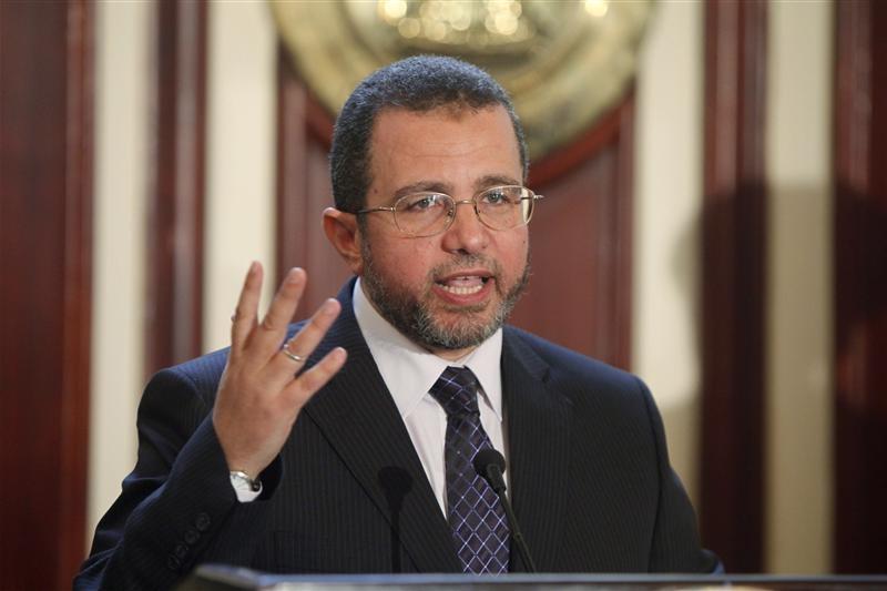 قنديل يشيد بجهود القوات المسلحة في تنمية المشروعات