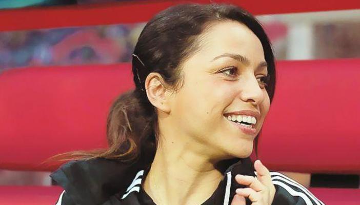 بالفيديو.. طبيبة تشيلسي تحرز هدفًا من تسديدة صاروخية