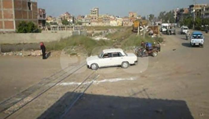 بالصور.. سكك حديد الدقهلية تشكو مرار الإهمال