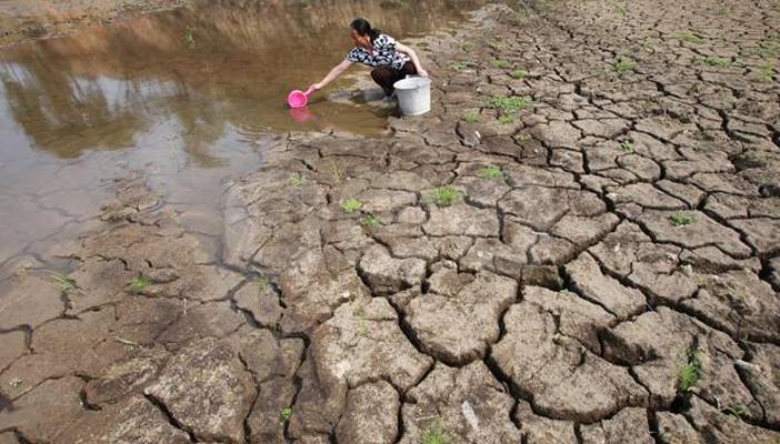 “ويكيليكس” ينشر تقريرًا سريًا يحدد موعد انتهاء مياه الشرب من العالم