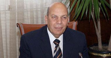 أمناء الثورة بقنا  يحذر أنصار شفيق من تكدير السلم