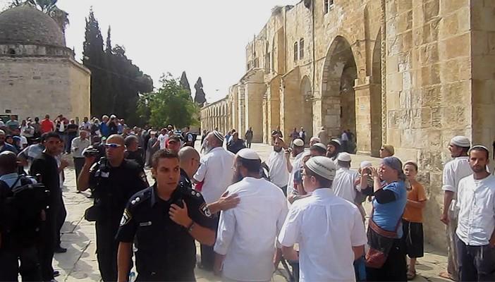 “الكسواني”: اقتحام الأقصى يتسبب في تدهور أمني كبير