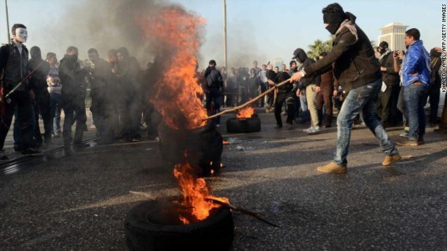 البلاك بلوك يثيرون الذعر برمسيس والاهالى يتصدون لهم