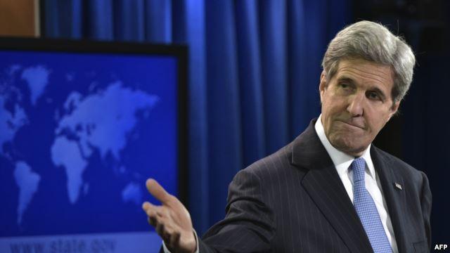 جون كيري: علينا التصدي لكل من يحاول إرهاب الصحفيين