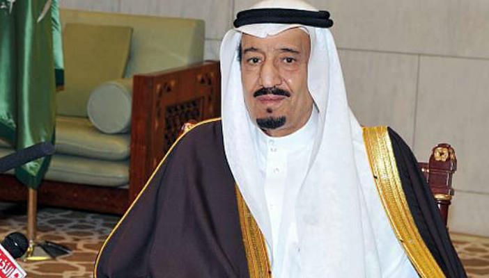 العاهل السعودي: لن أقبل التقصير في خدمة شعبي