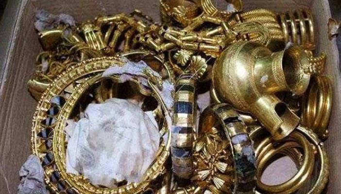 ضبط سوري في تركيا بحوزته 168 قطعة أثرية مهربة