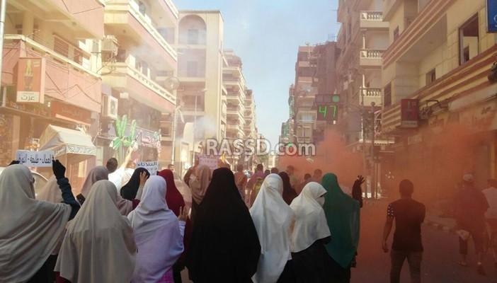 مسيرات حاشدة بالمحافظات تطالب بسقوط الحكم العسكري