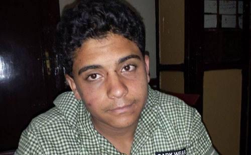 اعتقال طالب وتعذيبه بميت غمر بتهمة حرق سيارات مؤيدي السيسي