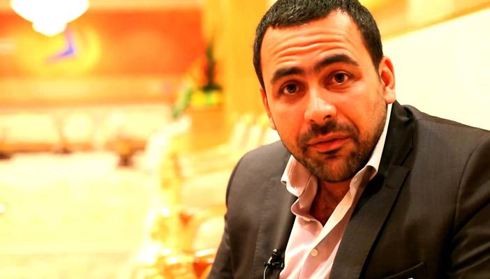 بالفيديو.. متصل للحسيني: إنتم أخدتم حبوب الشجاعة دلوقتي!