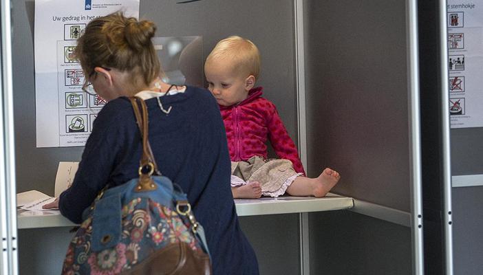 انطلاق الانتخابات البرلمانية في بريطانيا اليوم والنتائج غدًا