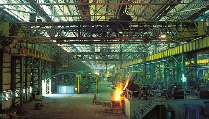 شندي: الصناعة تنهار في مصر بسبب قلة الأيدي العاملة