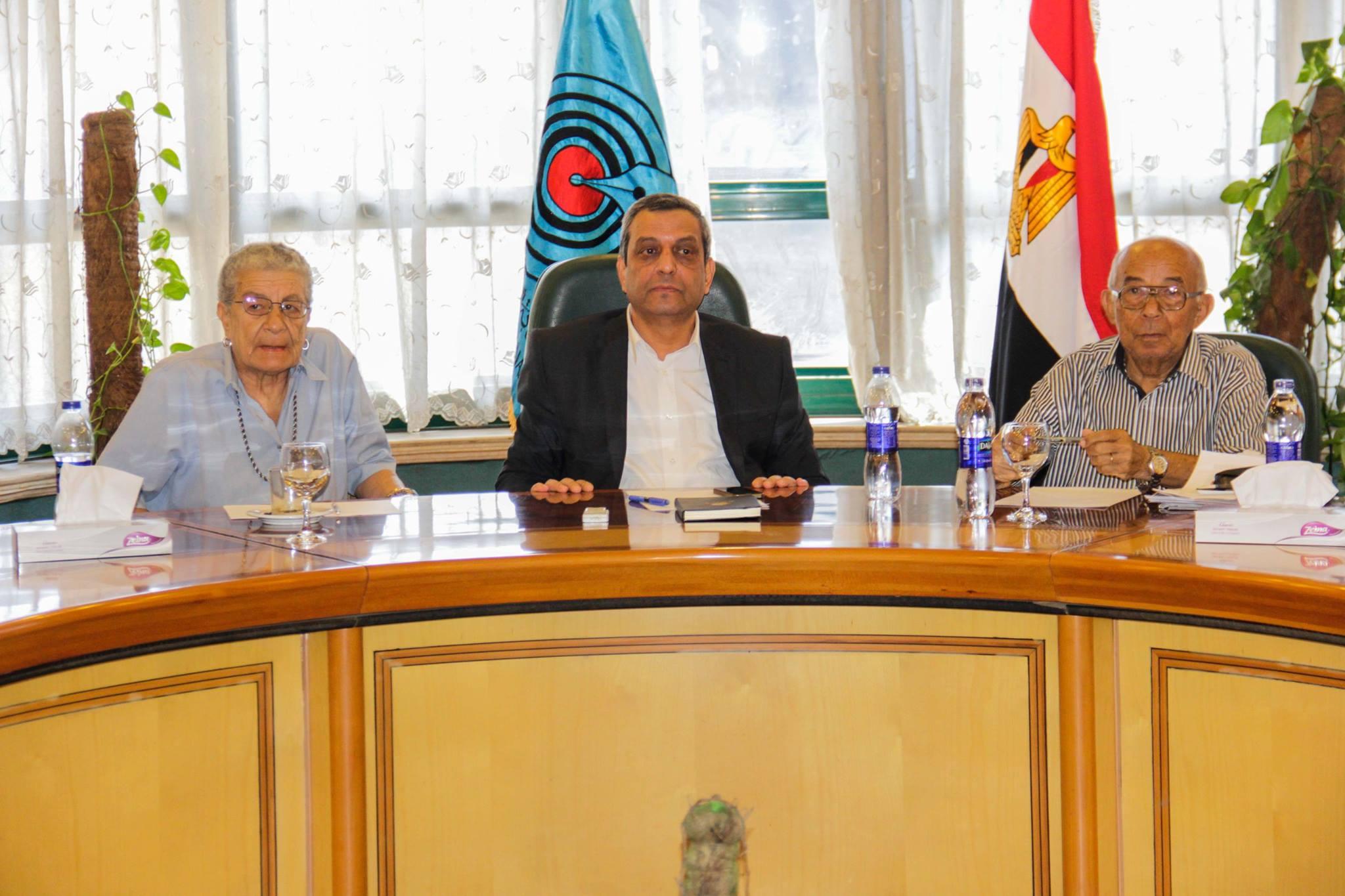 اجتماع مجلس الصحفيين مع وفد مجلس النواب والمحامين لبحث الأزمة