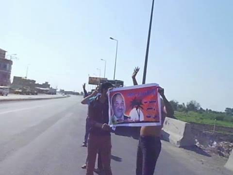 سلسلة بشرية لأحرار البصارطة بدمياط تنديدا بالانقلاب العسكري