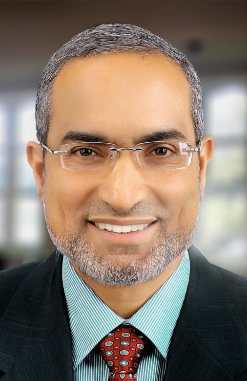 الجزار يؤكد رفضه للتطبيع بانسحابه من محاضرة بها صهاينة