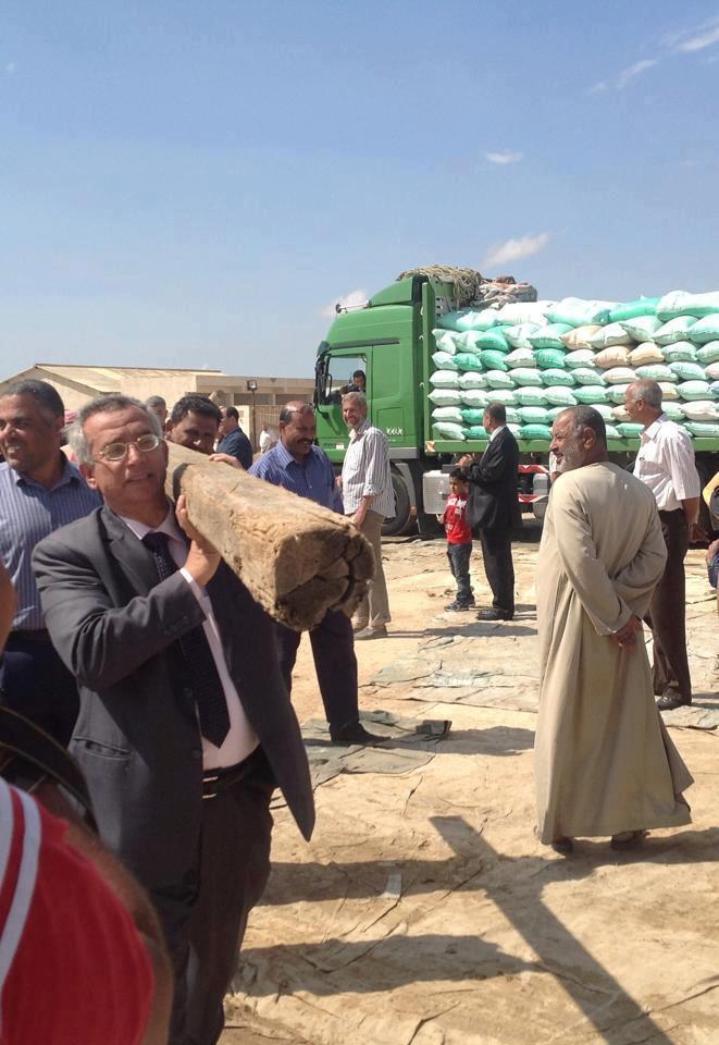 تحويل مهبط طائرات المخلوع لأكبر شونة تخزين قمح