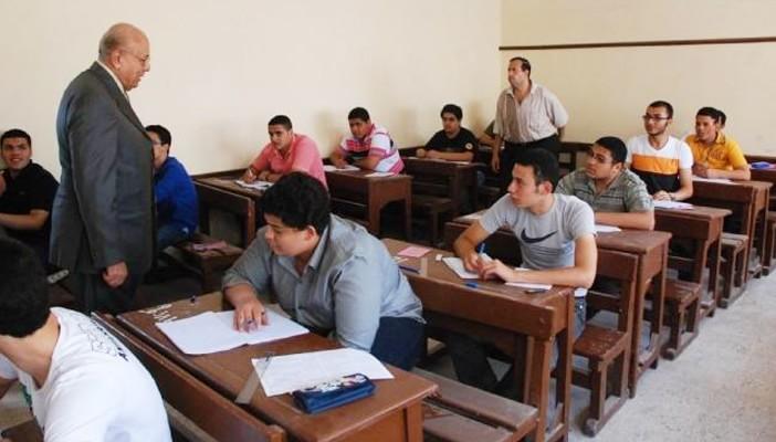 إلغاء السؤال الاختياري من امتحان اللغة العربية لإعدادية بني سويف