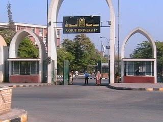 منع المتحدث باسم “طلاب ضد الانقلاب” بأسيوط من أداء الامتحان