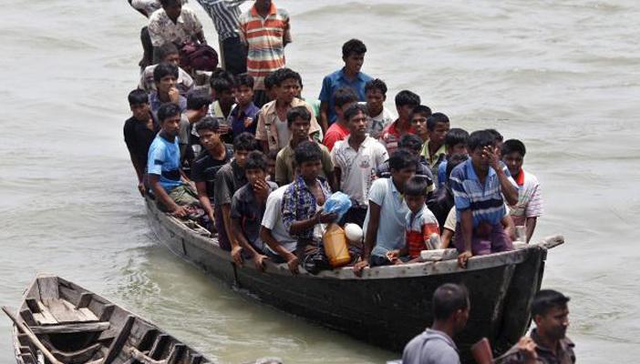 استمرار نزوح مسلمي “الروهينجا” من ميانمار بسبب الاضطهاد الديني