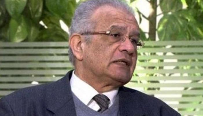 أستاذ علوم سياسية: حروب الفضاء ضد مصر “هرتلة مسؤولين”