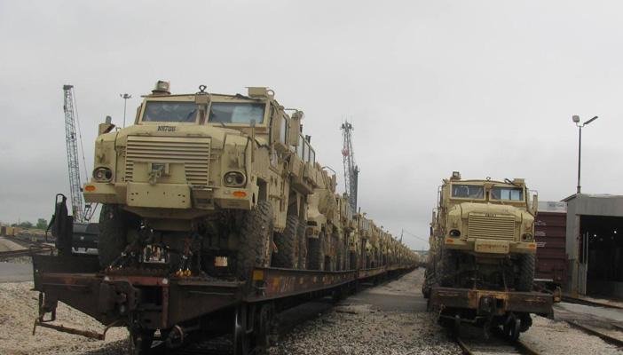 وسط تشكيك في كفاءتها.. المدرعة الأمريكية (MARP) تصل ميناء الإسكندرية