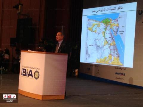 وزير الإسكان:مشروع إقليم قناة السويس في قلوب وضمير المصريين