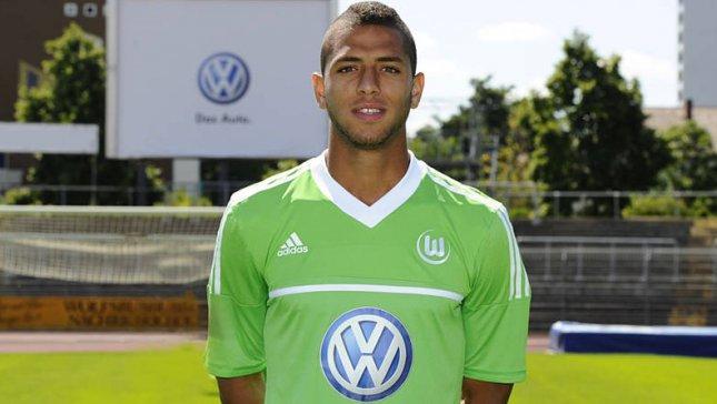 الزمالك يقترب من التعاقد مع مدافع ريال بيتيس الإسباني