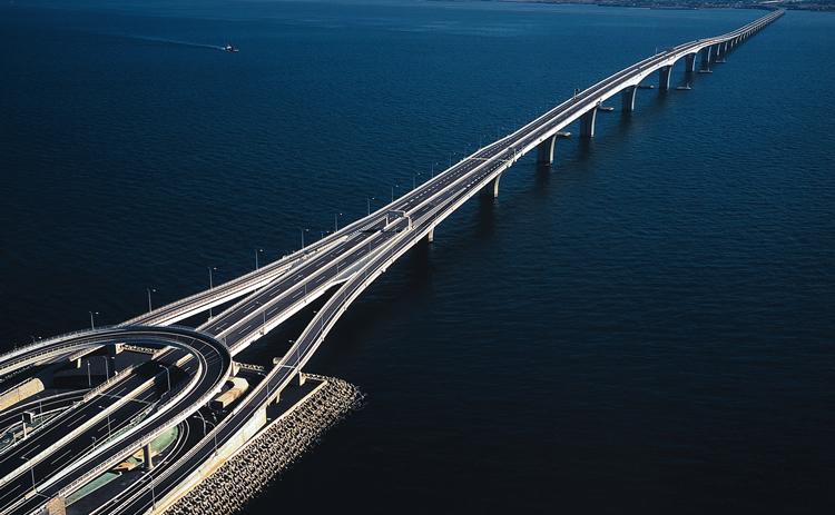 سر علاقة مؤيدي السيسي بالكباري.. أوهام وترويج لإنجازات مفتعلة