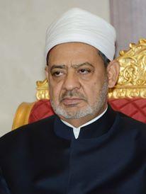 بالفيديو.. بعد هجوم علماء السنغال على الأزهر .. الطيب يؤجل زيارته