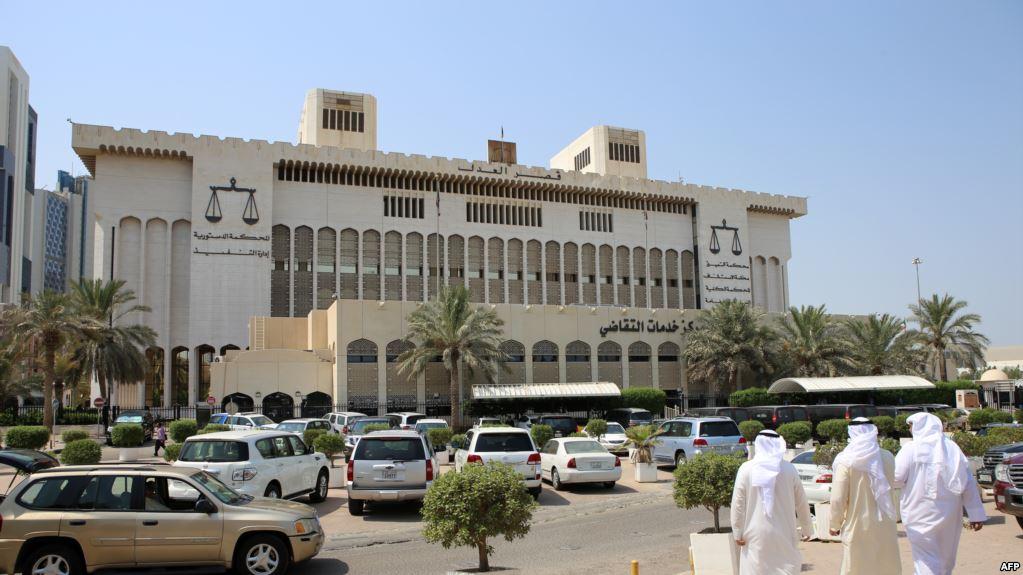 أحكام نهائية بسَجن ثلاثة من العائلة الحاكمة في الكويت