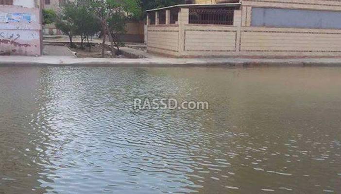 مظاهرة لأهالي السادات بعد غرق الشوارع بالمياه.. والجهاز يستدعي الشرطة