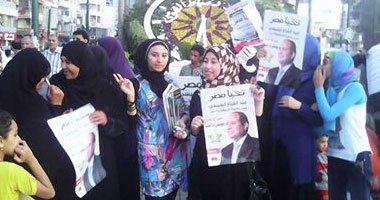 لمبات موفرة.. رشاوى انتخابية لحملة السيسى بالمناطق الشعبية