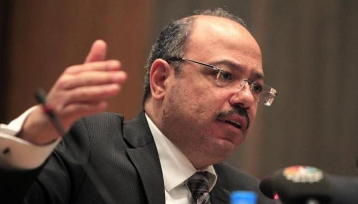 “القيمة المضافة”.. قانون تراجعت فيه حكومتا نظيف وقنديل وفرضه السيسي