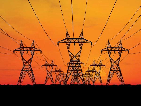 استمرار قطع التيار لتعطل ٣ محطات ونقص الوقود