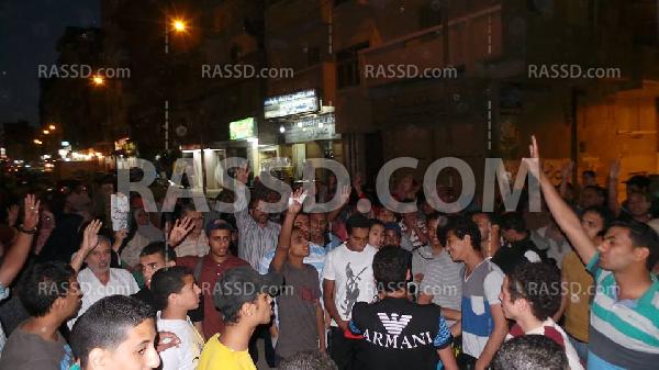 مسيرة ليلية منددة بالانقلاب غرب الإسكندرية