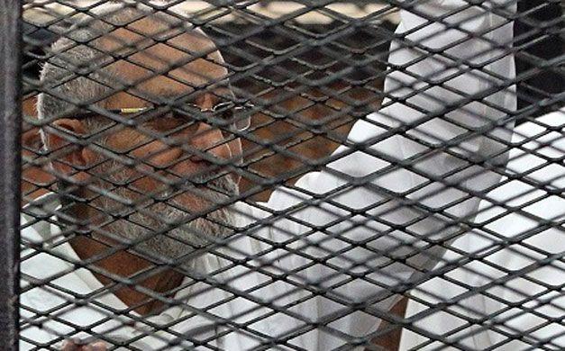 محاكمة “بديع” و 47 شخصا من مناهضي الانقلاب في “أحداث قليوب”