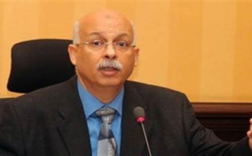 وزير الصحة :حريصون على توفير الدواء الأمن والفعال للمواطنين