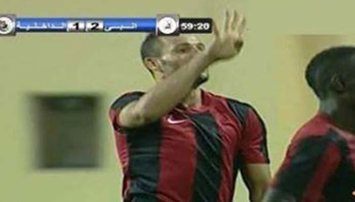 بالفيديو.. مهاجم الداخلية لـ”رصد”: هذه حقيقة إشارتي بعلامة “رابعة”