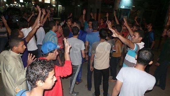 وقفة شبابية ضد الانقلاب بشبين القناطر رفضا لـ”تمثيلية الرئاسة”