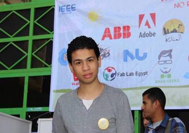 عاصم: طلبت من المشرف يطمني..فقال لي “إيه المشكلة لما تعتقل”؟