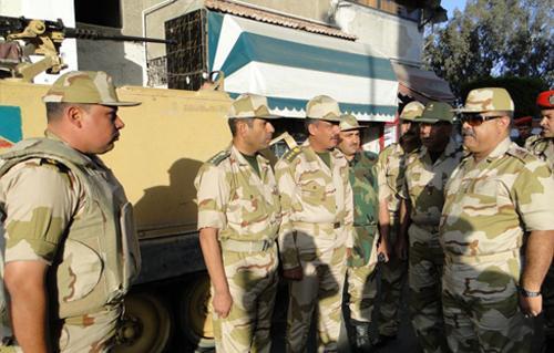 إضراب الأمن يتسع لـ6 مراكز وقائد الجيش الثاني يصل سيناء