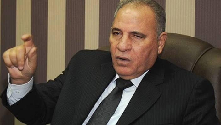 قبل أن يهاجمه الثوار.. “الزند” مرفوض من الأصدقاء