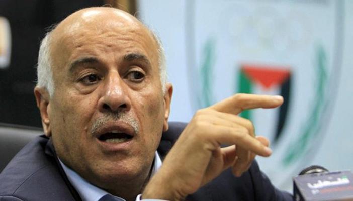 رئيس الاتحاد الفلسطيني يؤكد مضيه في تعليق عضوية إسرائيل بـ”الفيفا”