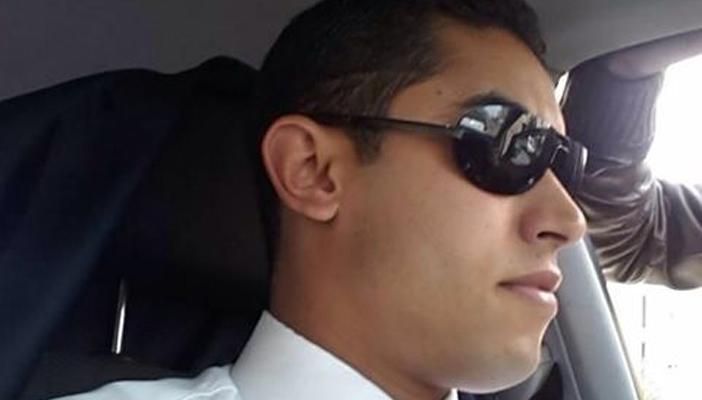 بالفيديو.. ظهور الطيار المغربي الذي سقطت طائرته باليمن بملابس الاحرام