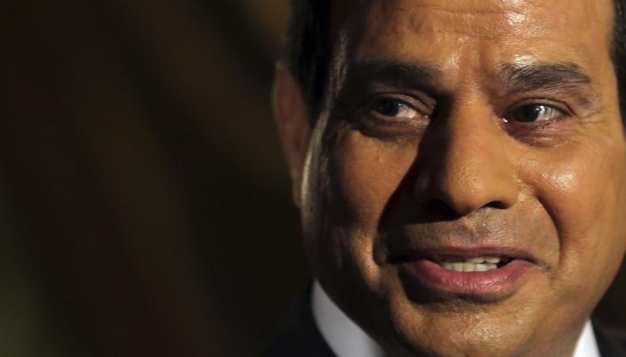 رغم مشاركته في الحرب.. السيسي يدعو لحل سياسي في اليمن