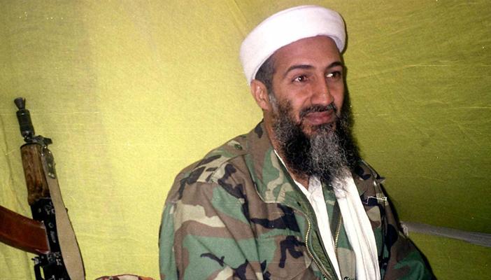 بالفيديو.. بن لادن يطلب العفو من أبيه وزوجته في وصيته