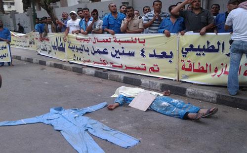 نقل خمس  من عمال ناتجاس إلى ” المنيرة” لهبوط فى الدورة  الدموية