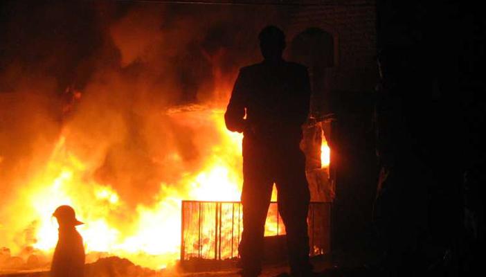 المنيا: مصرع عجوز وحفيدتها بسبب انقطاع الكهرباء