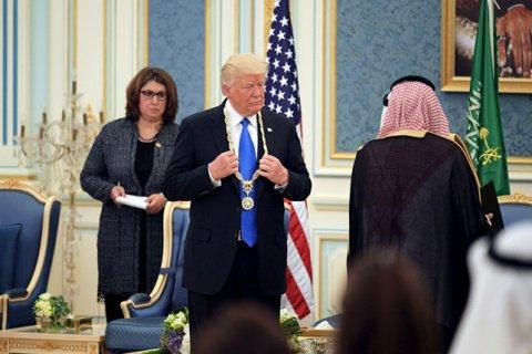 ترامب ليس الأول.. ثمانية رؤساء حصلوا على وسام الملك عبدالعزيز