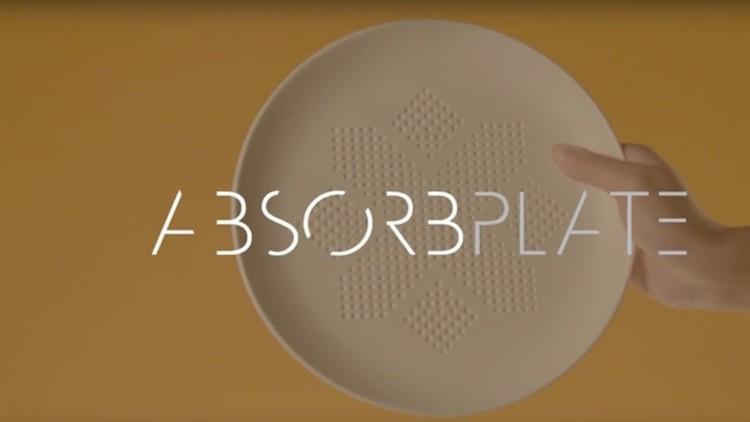 بالفيديو.. ابتكار طبق يمتص الزيوت والسعرات الحرارية الزائدة من الطعام