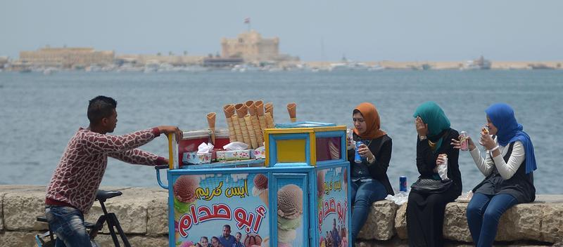 عن بطيخ ميار ولماذا يكره الشيوعيون فول زوبا؟